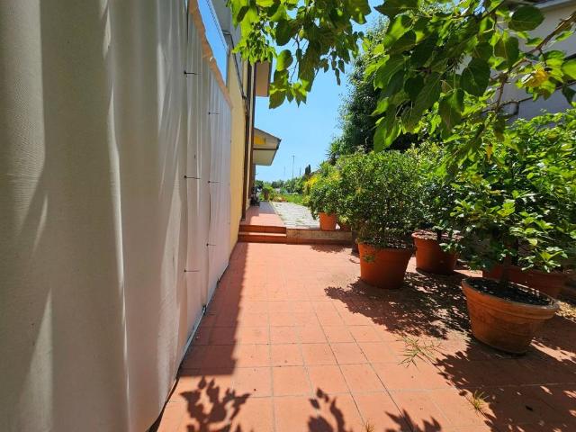 Villa Indipendente in vendita a Poggio A Caiano, Toscana