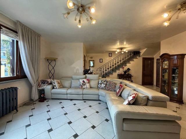 Villa Indipendente in vendita a Poggio A Caiano, Toscana