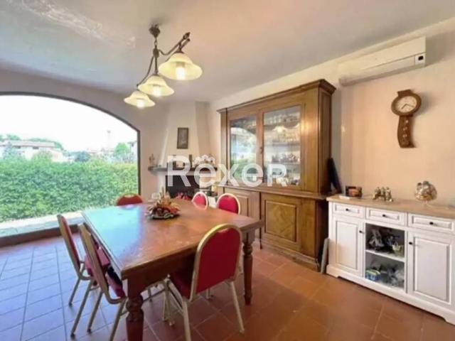 Villa Indipendente in vendita a Poggio A Caiano, Toscana