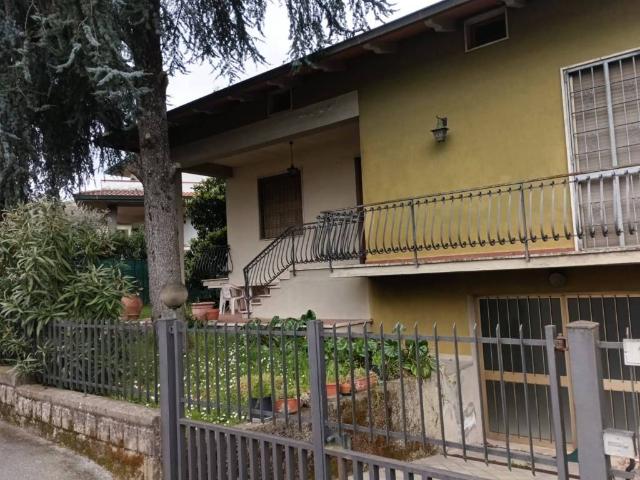 Villa Indipendente in vendita a Poggetto, Poggio A Caiano