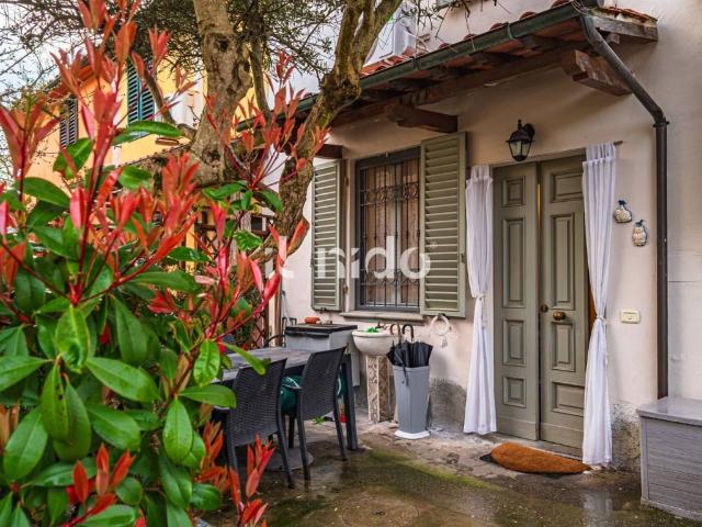 Villa Indipendente in vendita a Poggetto, Poggio A Caiano