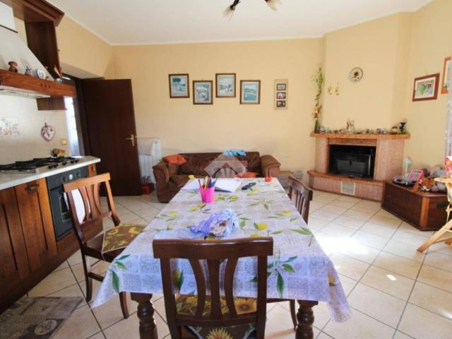 Villa Indipendente in vendita a Poggio Catino, Lazio