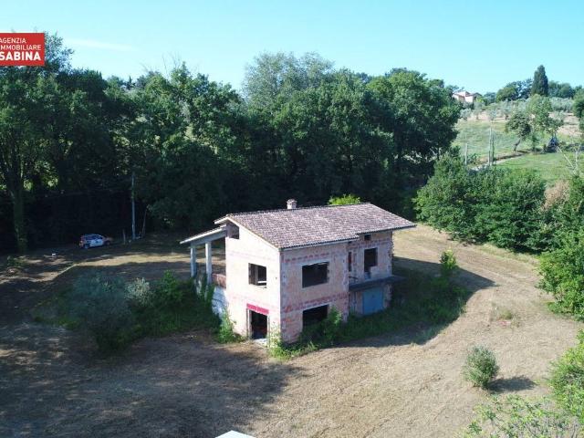 Villa Indipendente in vendita a Poggio Mirteto, Lazio
