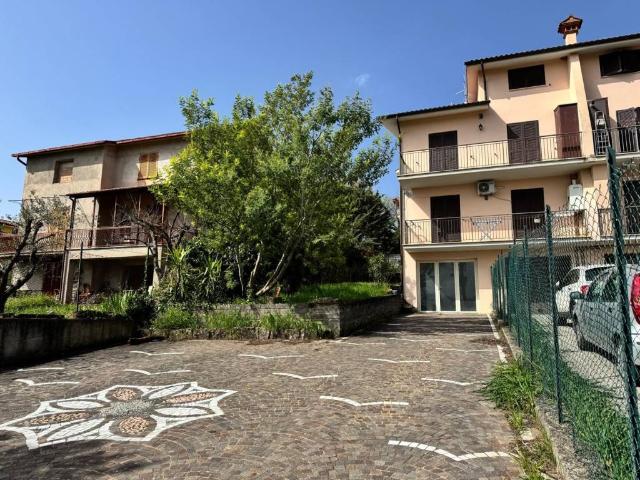 Villa Indipendente in vendita a Casali di Poggio Nativo, Poggio Nativo