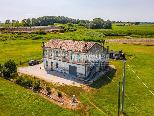 Villa Indipendente in vendita a Unione Alto Ferrarese, Poggio Renatico