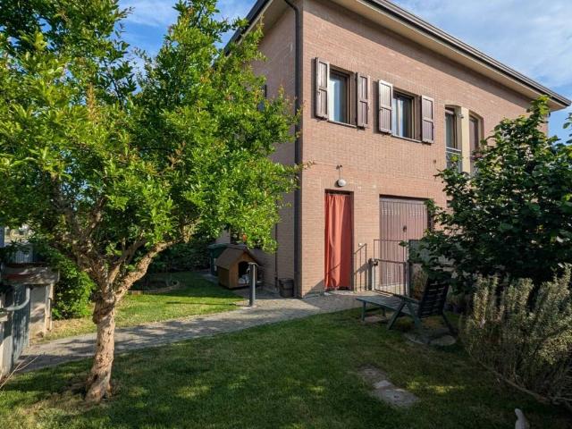 Villa Schiera in vendita a Unione Alto Ferrarese, Poggio Renatico