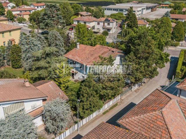 Villa Indipendente in vendita a Unione Alto Ferrarese, Poggio Renatico