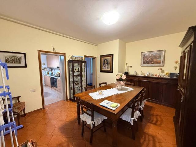 Villa Indipendente in vendita a Poggio Rusco, Lombardia