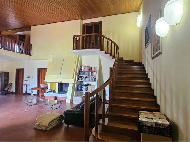 Villa Indipendente in vendita a Borgo Mantovano, Revere