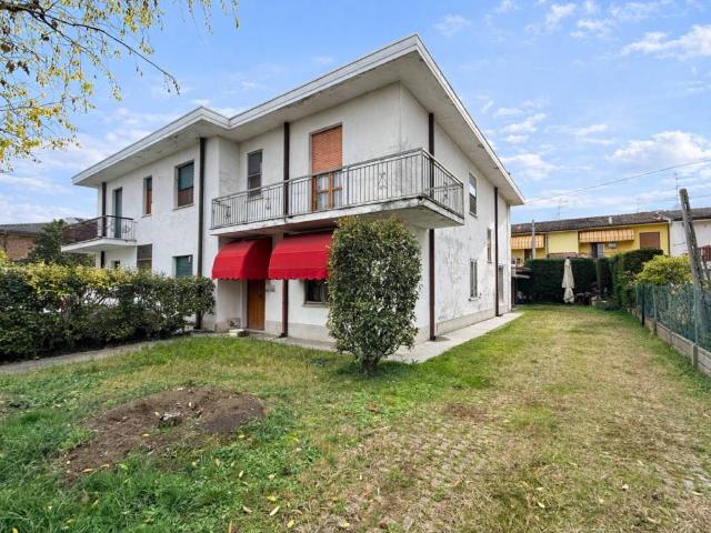 Villa Indipendente in vendita a Poggio Rusco, Lombardia