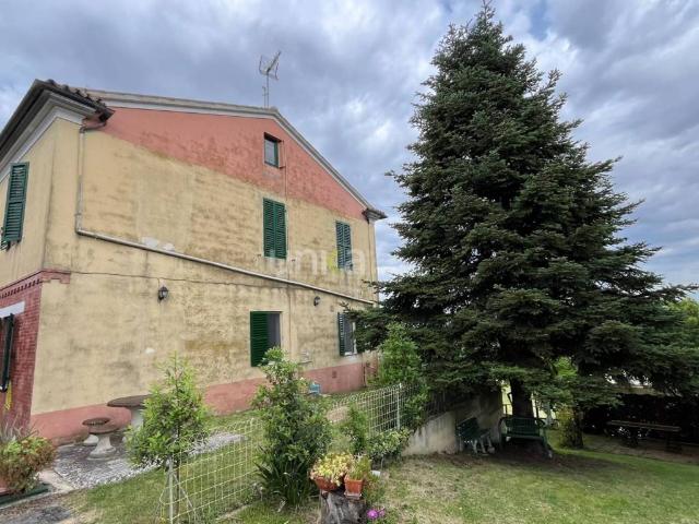 Villa Indipendente in vendita a Macine, Marche