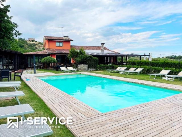 Villa Indipendente in vendita a Unione di comuni Valmarecchia, Torriana