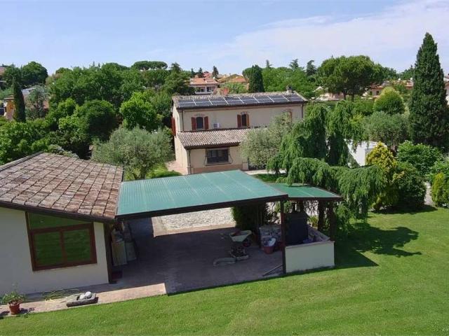 Villa Indipendente in vendita a Unione di comuni Valmarecchia, Poggio Berni