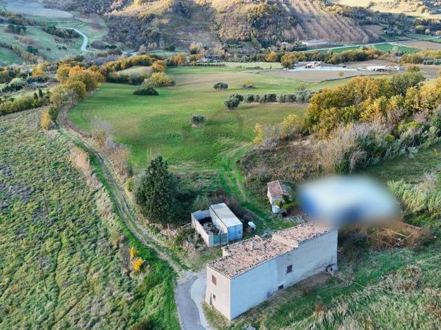 Villa Indipendente in vendita a Unione di comuni Valmarecchia, Reggio Emilia