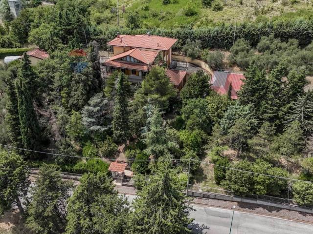 Villa Indipendente in vendita a Unione di comuni Valmarecchia, Torriana