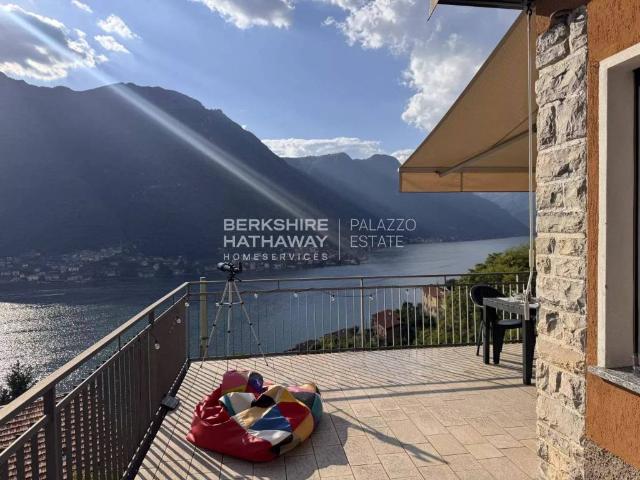 Villa Indipendente in vendita a Pognana Lario, Como