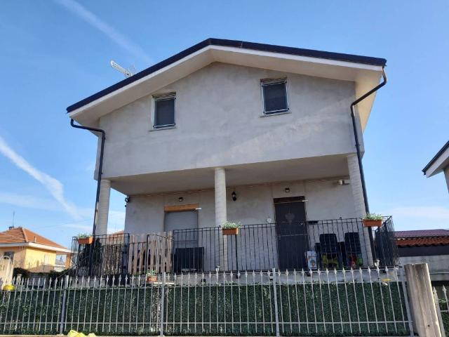 Villa Indipendente in vendita a Tetti Battuti, Poirino