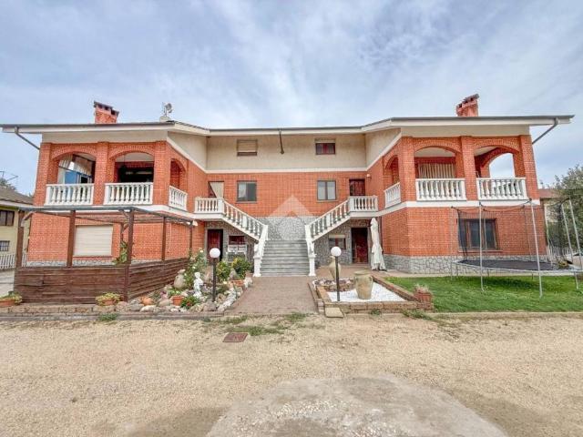 Villa Indipendente in vendita a Favari - Avatanei, Poirino