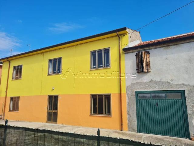 Villa Indipendente in vendita a Zona Industriale Cagnano, Pojana Maggiore