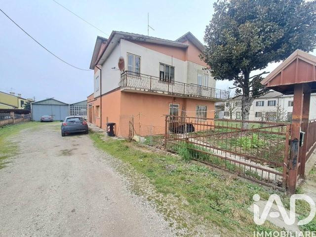 Villa Indipendente in vendita a San Gaetano, Polesella