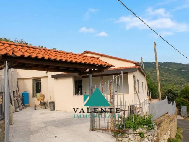 Villa Indipendente in vendita a Roma Capitale, Lazio