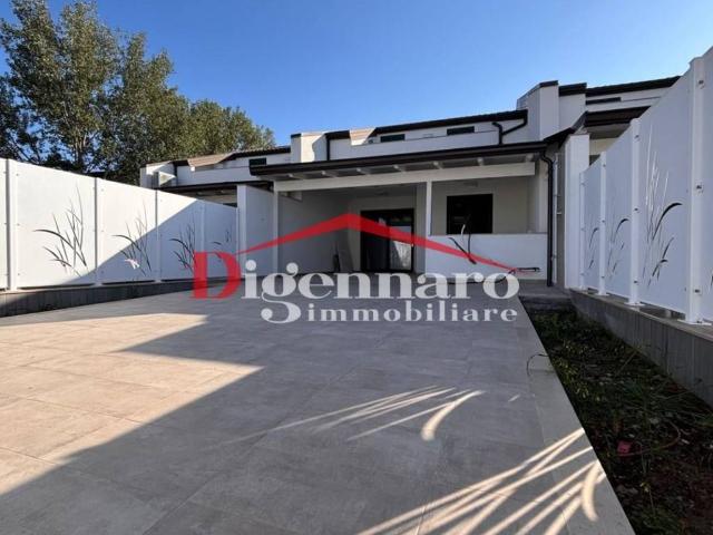 Villa Indipendente in vendita a Policoro, Basilicata