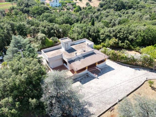 Villa Indipendente in vendita a Casello Cavuzzi, Puglia