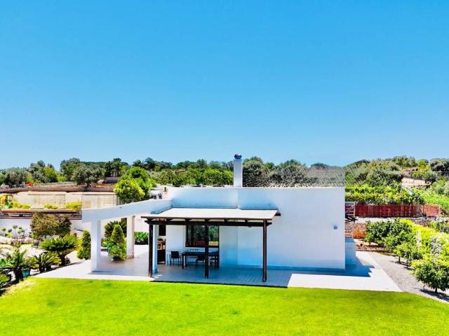 Villa Indipendente in vendita a Puglia, Bari
