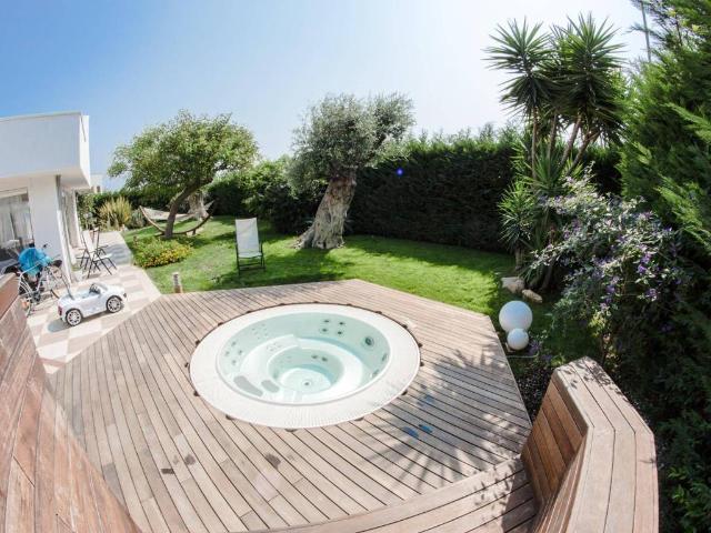 Villa Indipendente in vendita a Puglia, Bari