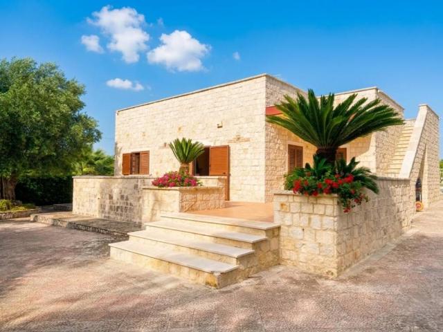 Villa Indipendente in vendita a Casello Cavuzzi, Puglia