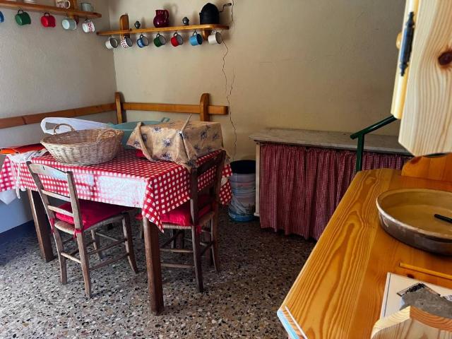 Villa Indipendente in vendita a Unione dei comuni del Frignano, Polinago