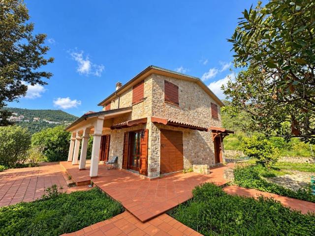 Villa Indipendente in vendita a Pollica, Salerno