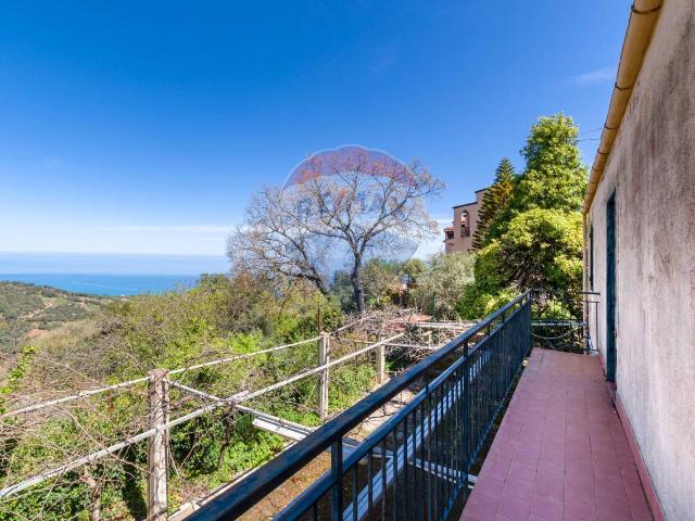Villa Indipendente in vendita a Pollina, Sicilia