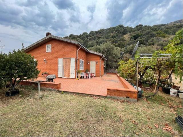 Villa Indipendente in vendita a Pollina, Sicilia