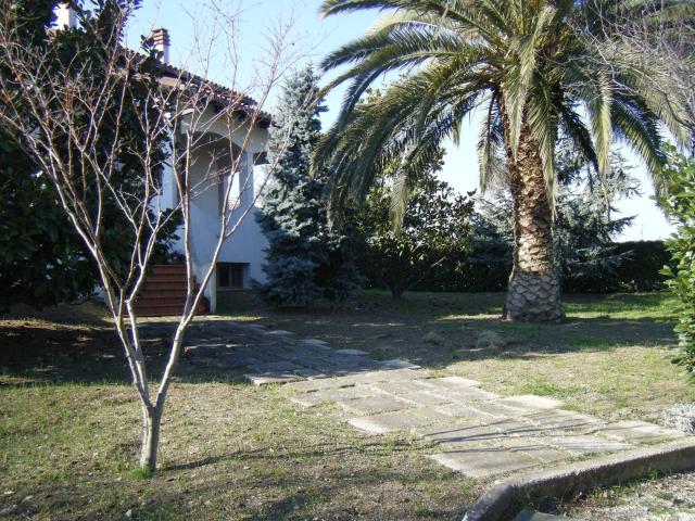 Villa Indipendente in vendita a Pollutri, Abruzzo