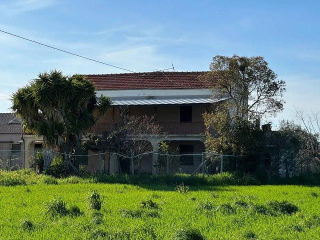Villa Indipendente in vendita a Martina, Pollutri