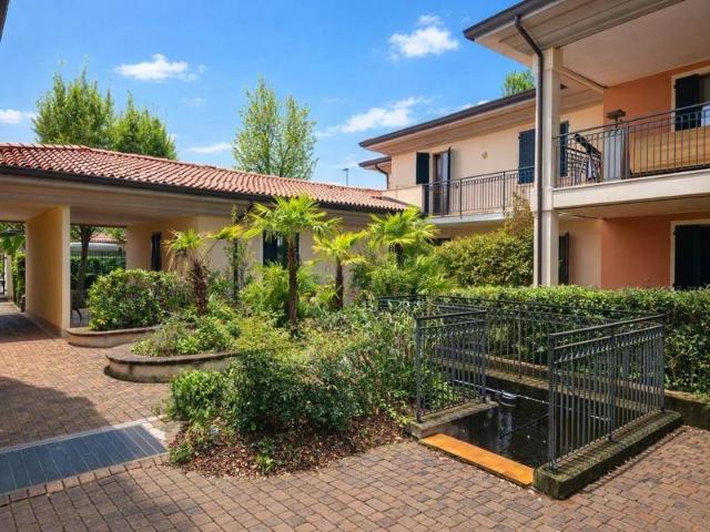 Villa Indipendente in vendita a Polpenazze, Lombardia