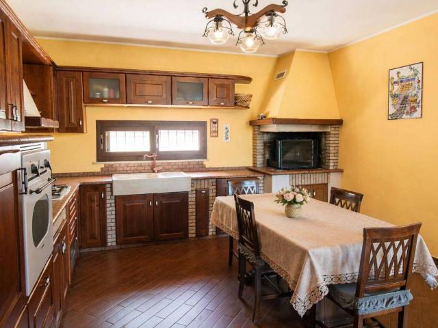Villa Indipendente in vendita a Marche, Ancona