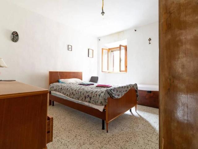 Villa Indipendente in vendita a Larderello, Toscana