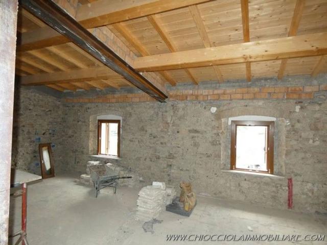 Villa Indipendente in vendita a Larderello, Toscana