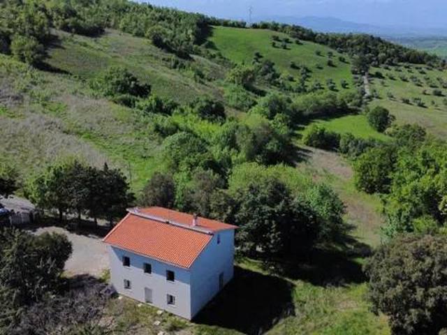 Villa Indipendente in vendita a Larderello, Toscana
