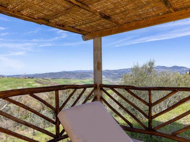 Villa Indipendente in vendita a Larderello, Toscana
