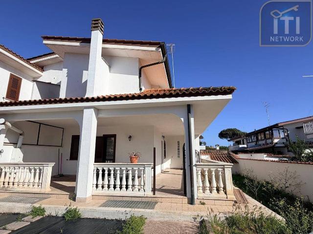 Villa Indipendente in vendita a Roma Capitale, Lazio