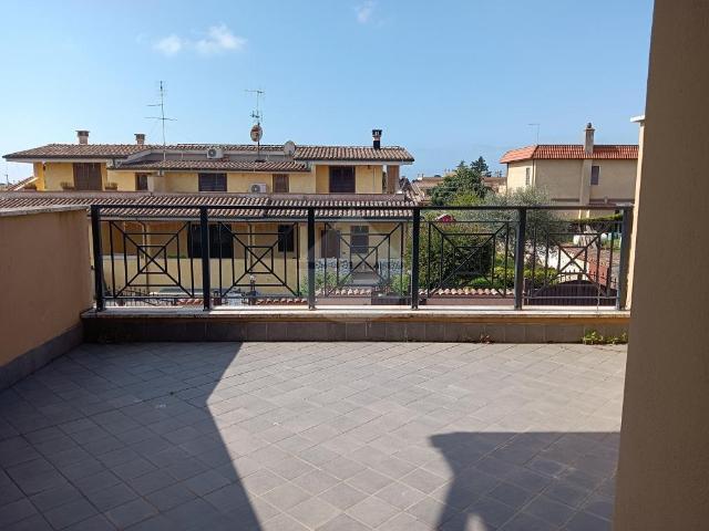 Villa Indipendente in vendita a Primavera, Roma Capitale