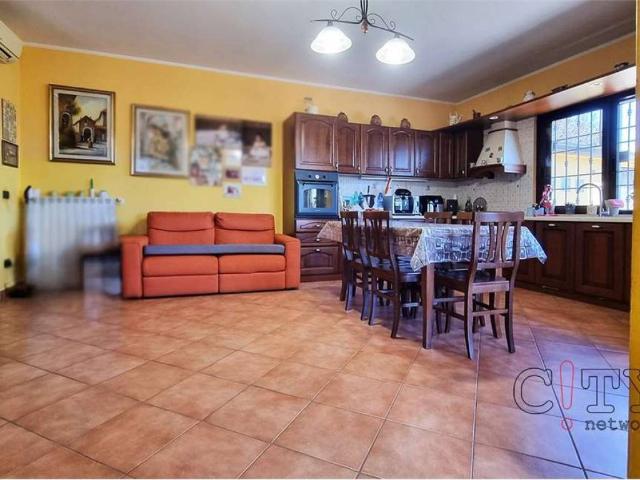Villa Indipendente in vendita a Roma Capitale, Lazio