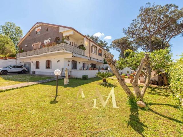 Villa Indipendente in vendita a Roma Capitale, Lazio