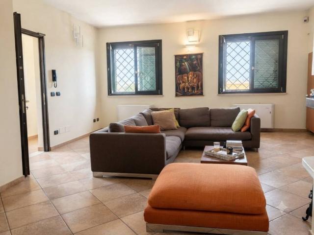 Villa Indipendente in vendita a Roma Capitale, Lazio