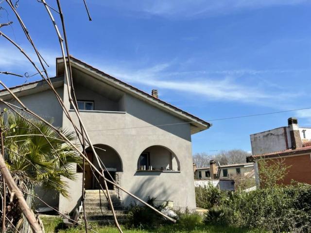 Villa Indipendente in vendita a Roma Capitale, Lazio