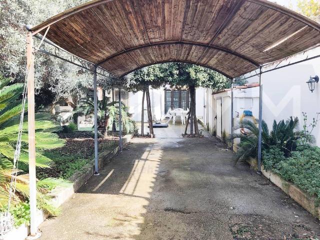 Villa Indipendente in vendita a Torvajanica, Roma Capitale