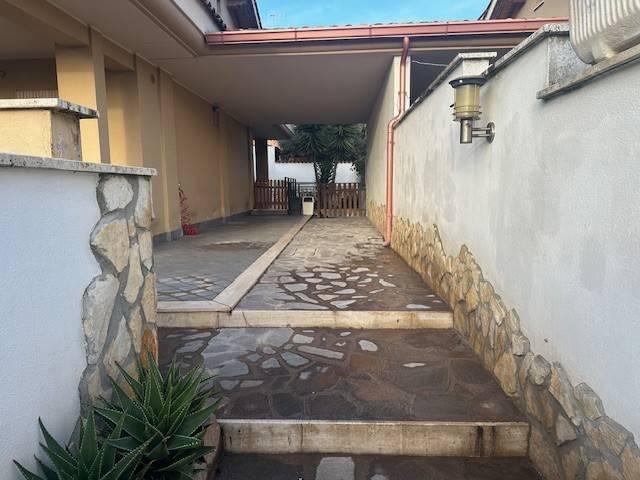 Villa Indipendente in vendita a Roma Capitale, Lazio